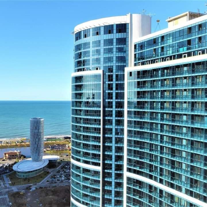Апартаменты Dar Tower Батуми Экстерьер фото